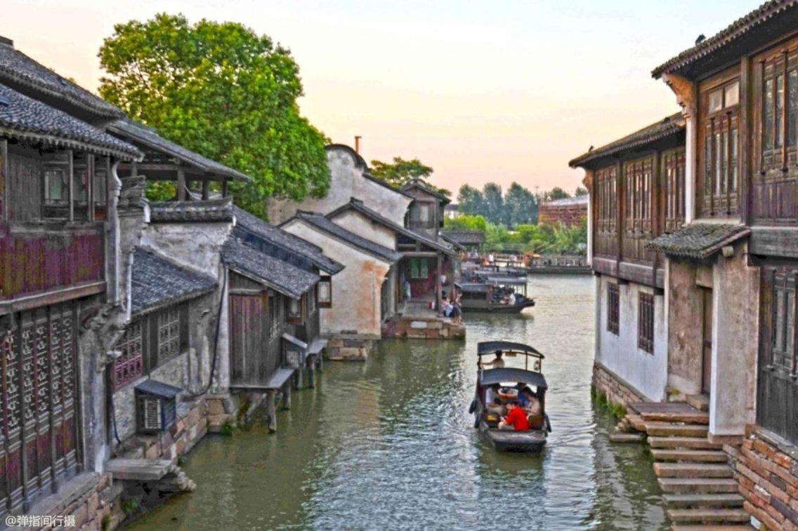 中交地产上涨5.27%，报8.99元/股
